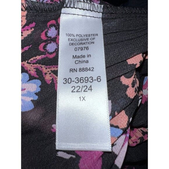 NWOT A WOMAN WITHIN Pleated Floral Beaded Neckline Blouse Plus Size 1X 22/24 - Picture 10 of 11